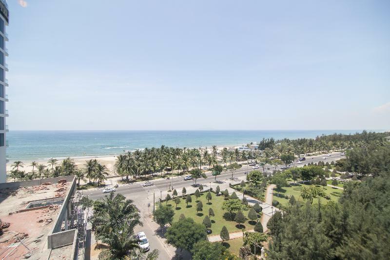 Grand Mango Hotel Da Nang Exterior photo